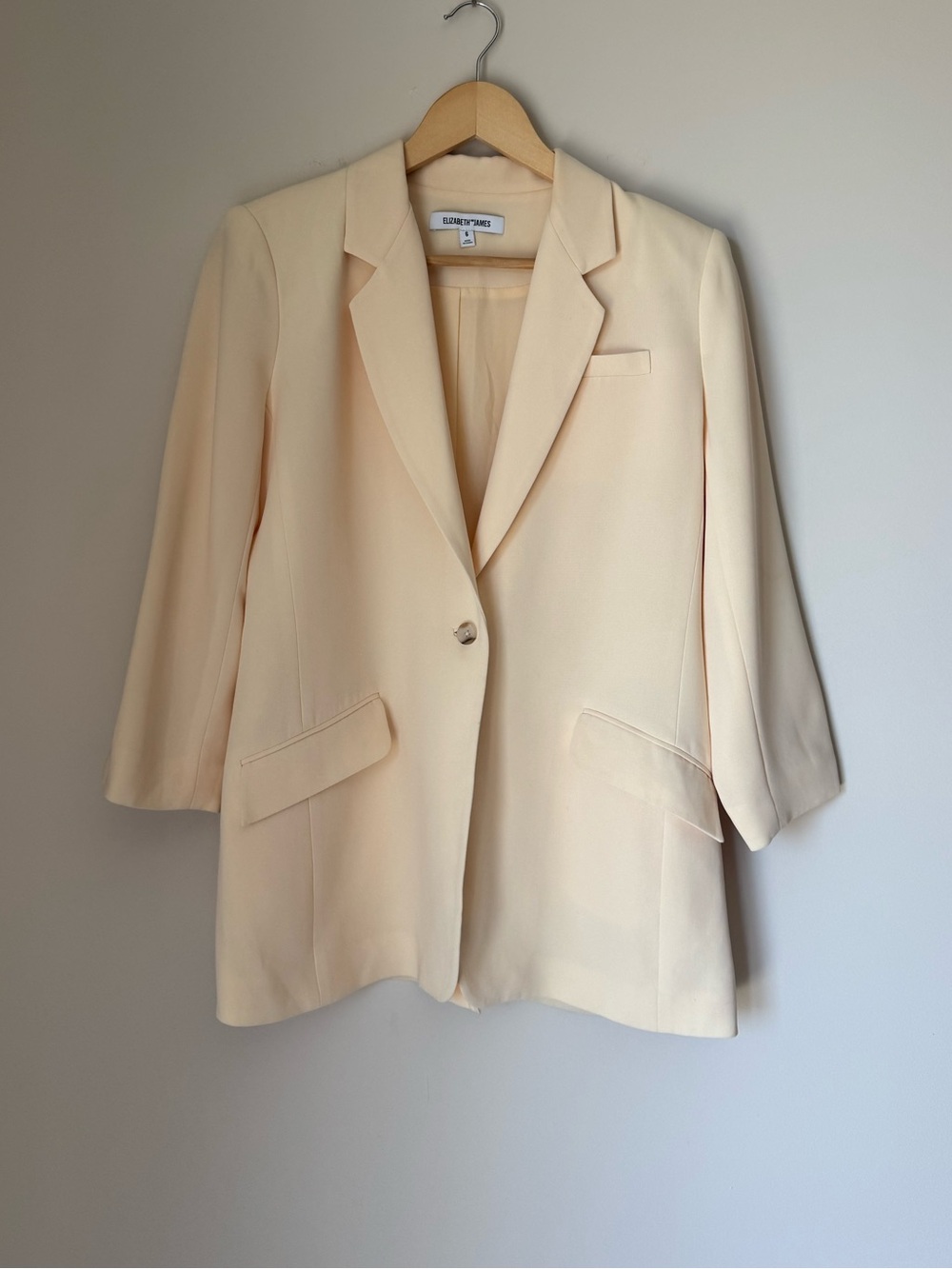 NWOT Elizabeth & James Butter Yellow Blazer